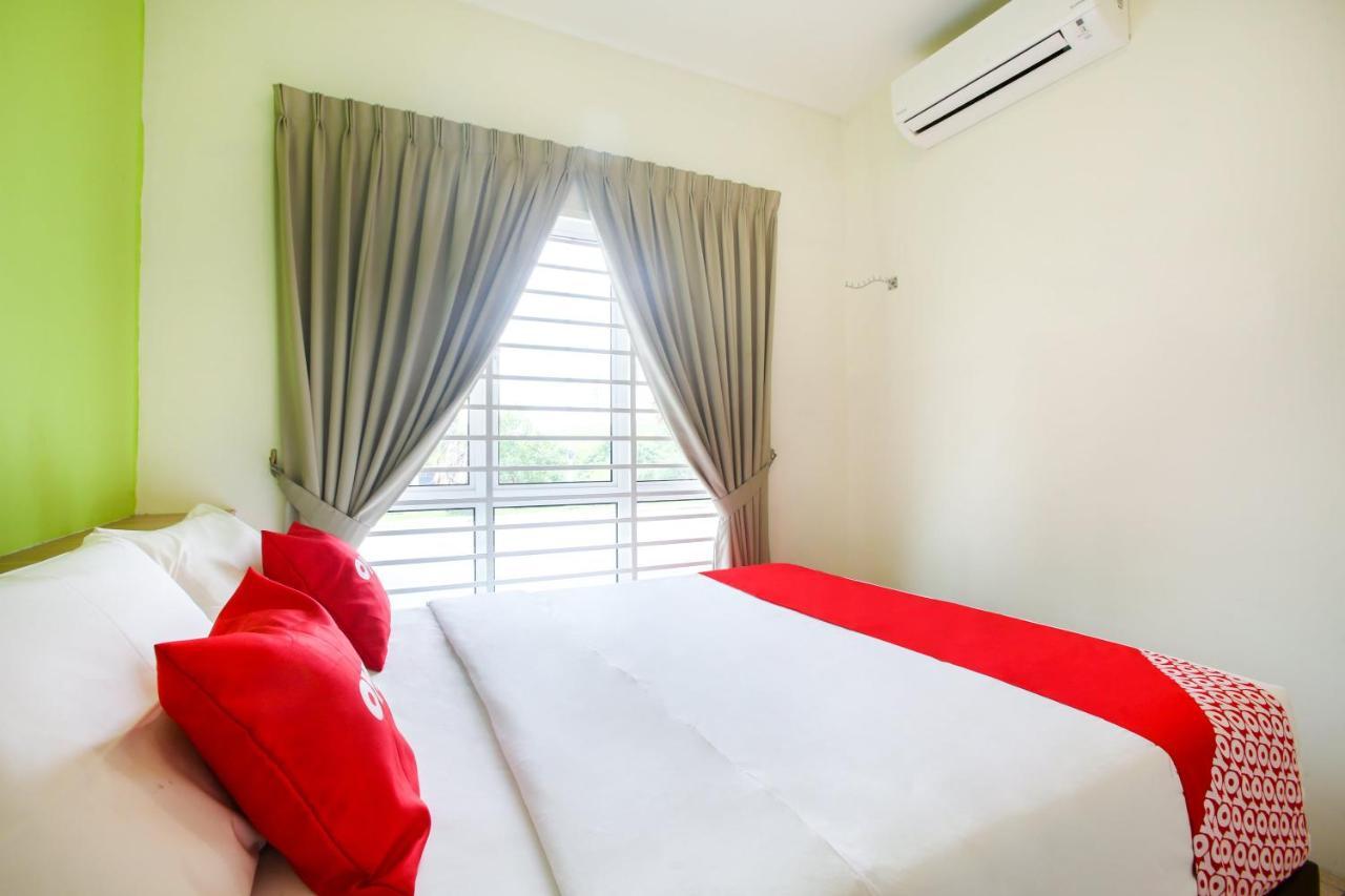 Oyo 89677 Sunflower Hotel Seremban Zewnętrze zdjęcie