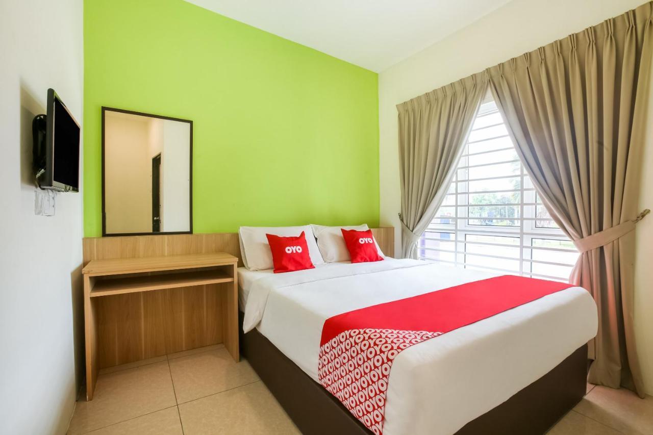 Oyo 89677 Sunflower Hotel Seremban Zewnętrze zdjęcie