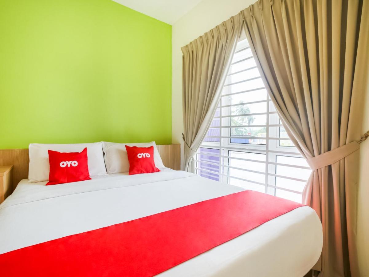Oyo 89677 Sunflower Hotel Seremban Zewnętrze zdjęcie