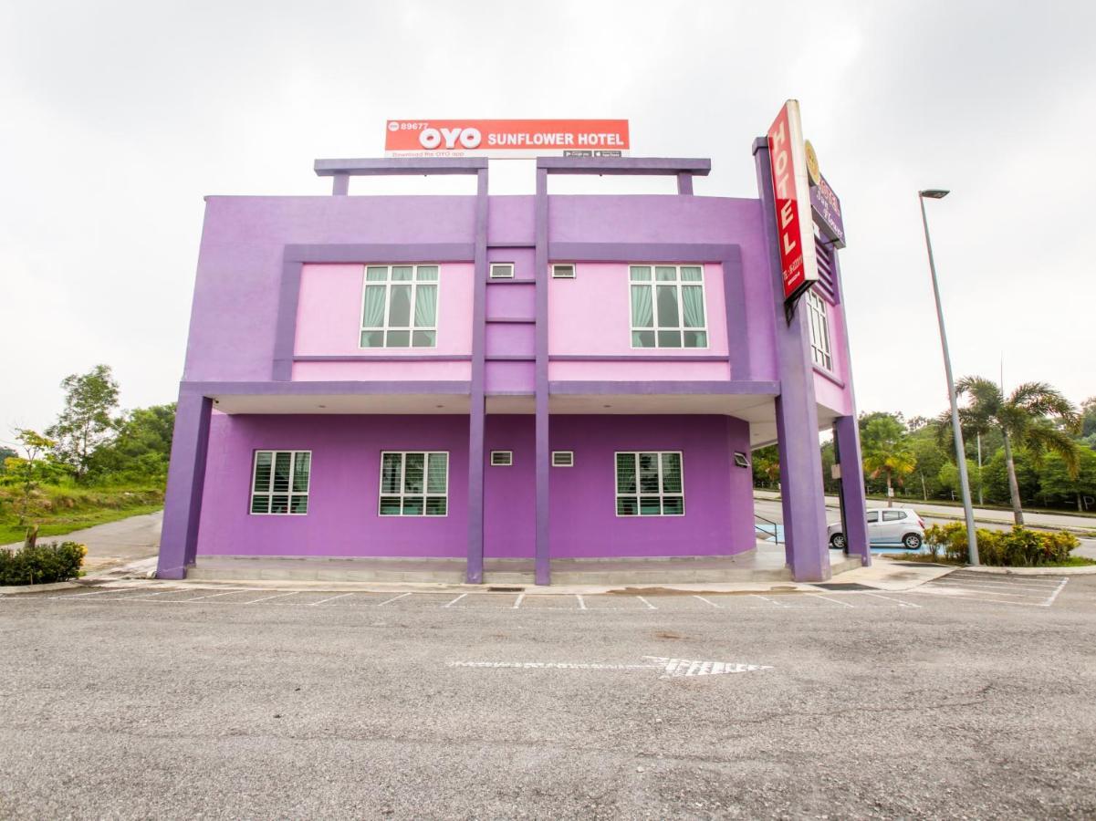 Oyo 89677 Sunflower Hotel Seremban Zewnętrze zdjęcie